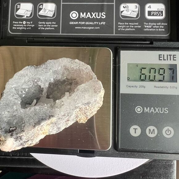 Natural Sugar‎ Quartz Geode - Picture 10 of 12